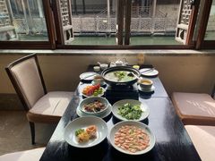 -通安客栈中餐厅·何家小馆