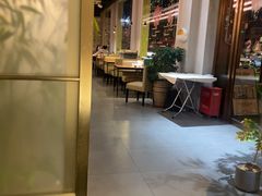 -莲餐厅·湖北菜·潜江小龙虾店(愚园路店)