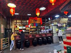 -鱼窝棚柴火铁锅炖(富山屯店)