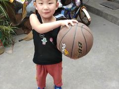 -梦想之巅·青少年篮球·羽毛球·培训中心(西站店)
