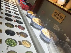 -乡土黄·鲜牛肉火锅·小龙虾(兴业街店)