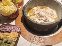 -芸山季·云南山珍菌火锅(南翔印象城MEGA店)