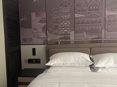 -铂尔登国际酒店(南山深圳湾口岸店)