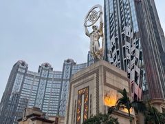 -影汇之星8字形摩天轮