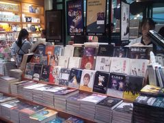 -西西弗书店&矢量咖啡(凯德晶萃广场店)