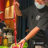 本地人排队吃的首家川派烤肉🆘肥肠芝士条香