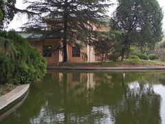 -济南南郊宾馆