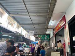 -Kha Mu Charoensang(Silom)