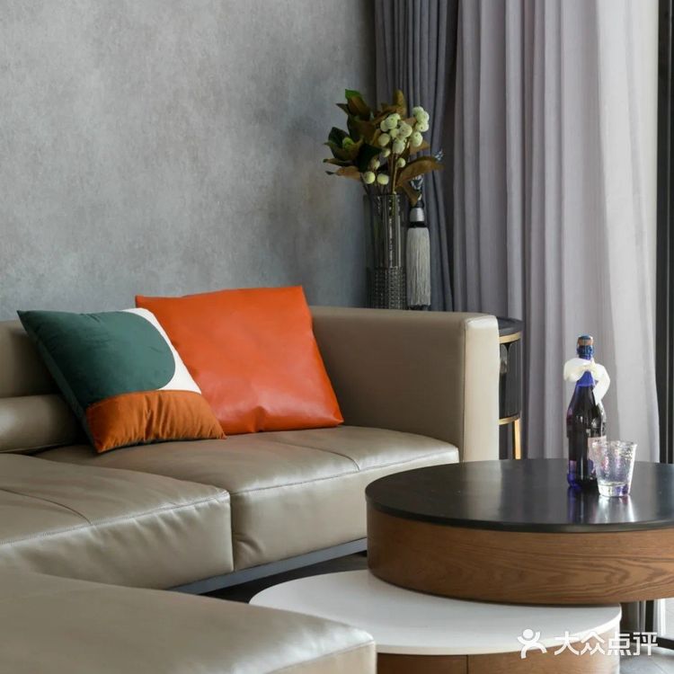 只要提前与他们沟通好，现代或前卫的风格也可以接受