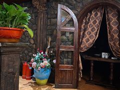 -凯撒城堡西餐厅(颐和国际店)