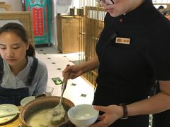 -潮粥荟·潮汕砂锅粥(朝阳大悦城店)
