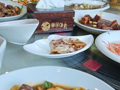 -德泉汤包大酒店
