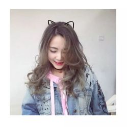 -God Hands发型设计复古会所