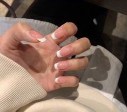 -慕拉美甲美睫皮肤管理