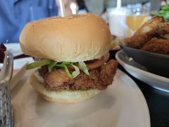 -WOLFGANG PUCK KITCHEN & BAR(迪士尼小镇店)