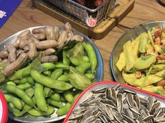 -丽伟的串·烧烤·砂锅(芝麻街店)