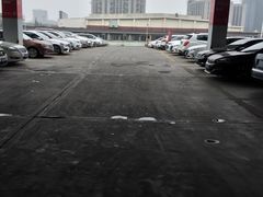 -大润发停车场(闸北店)