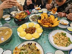 -鹤乡东北菜(崮山路店)