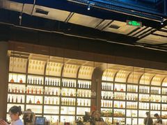 -洛缦音乐餐厅(工业展览馆万象城店)