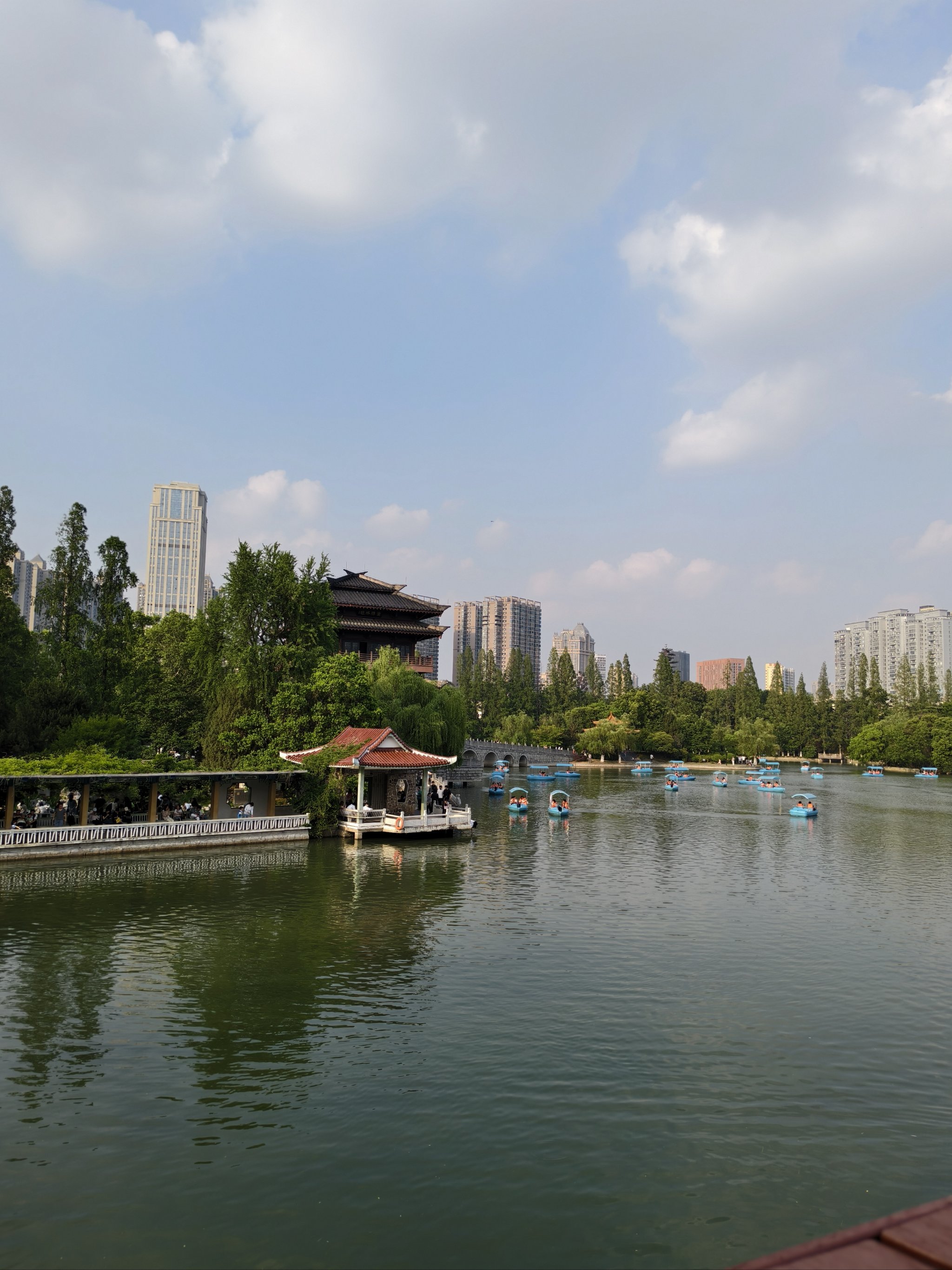 天天领红包那天天气良好开车自驾合肥逍遥