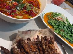 -杨氏青龙虾·吃蟹季(金盛路总店)