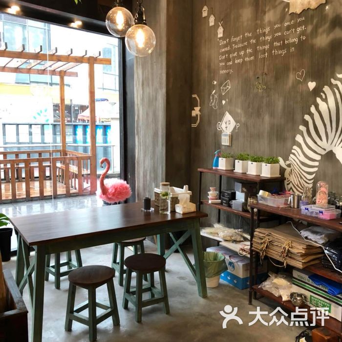 peinthaus随心意画零基础自助画室