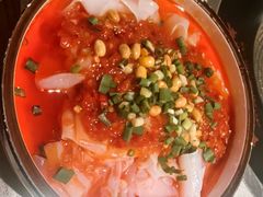-野山舂·贵州现舂酸汤牛肉(民生路店)