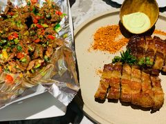 锡纸香菜黄牛肉-渔语鱼新川菜Bistro(万象天地店)