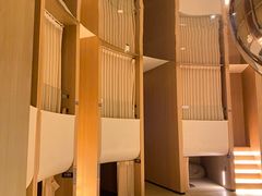 -涨巢·潮玩水疗局