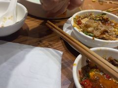 -佬土鹅肠火锅(解放路店)