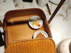 -初蓉丨遇见新川菜(亲贤街荣耀店)