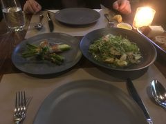 温海鲜沙拉-Carbon莫卡哆·意大利复古集市餐厅(杭州大厦店)