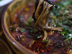 -乐山第一家临江鳝丝(茶坊路店)