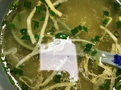 -顶巧鸡汤馄饨(虹口总店)