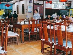 大堂-那家老院子东北菜·饺子·小鸡炖蘑菇(艳华街店)