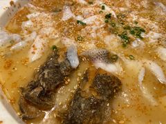 -鱼亨小鲜酸菜鱼(大信店)