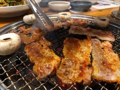 -草家酱蟹炭火烤肉店(珲春南路一店)