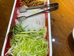 -乔家小院•非遗驴肉•本地小海鲜(滨河路店)