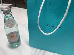 -Tiffany & Co.蒂芙尼
(南京德基广场店)