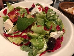 -Efes Turkish & Mediterranean Cuisine 艾菲斯餐厅(陆家嘴店)