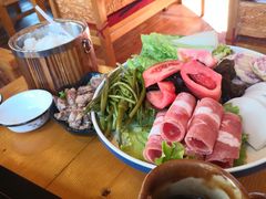 -民食香·腊排骨野生菌美食(木府店)
