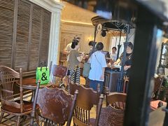 -B&C黄油与面包·THE GARDEN BAKERY概念店(世纪汇店)