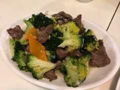 -禄興記香港大排档(歌斐中心店)