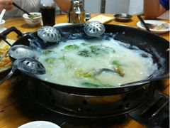 -鸿渡渔庄·特色鸭咀鱼