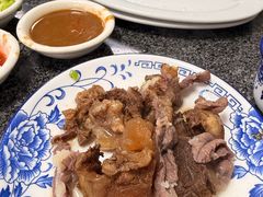 -五洲牛肉美食馆