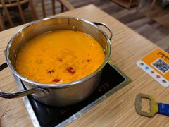 -杨老板·海鲜集市火锅·鲜切牛肉(中防万宝店)