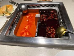 -海底捞火锅鲜切牛肉主题店(长寿路店)