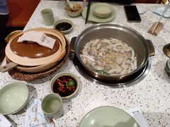 -椰子营·椰子鸡火锅(万象里店)