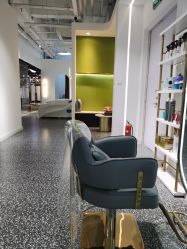 -尚羽华东接发美发店