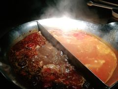 -湊湊火锅·茶憩(杭州湖滨银泰in77店)